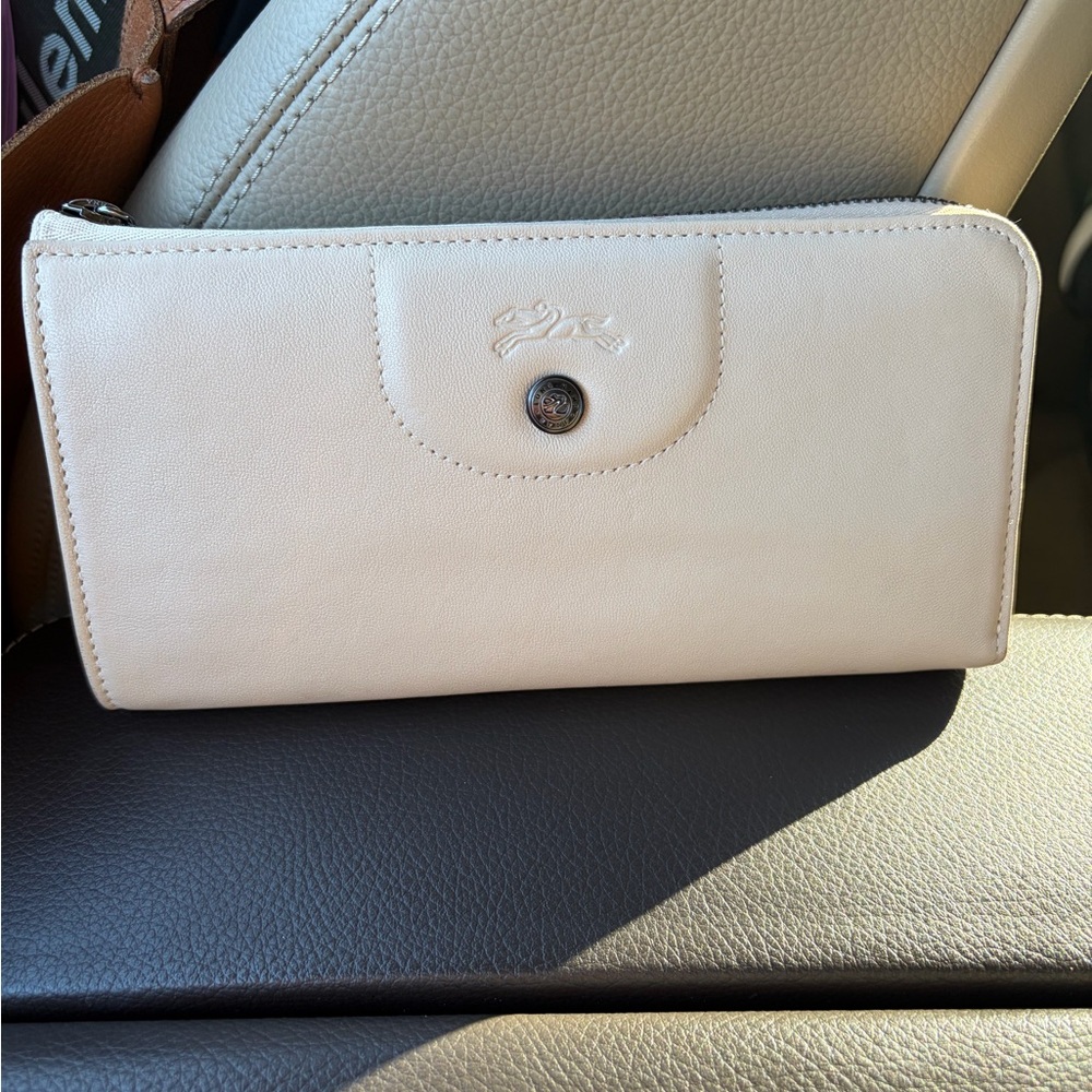 Longchamp Le Pilage Cuir Zip Wallet - Chalk